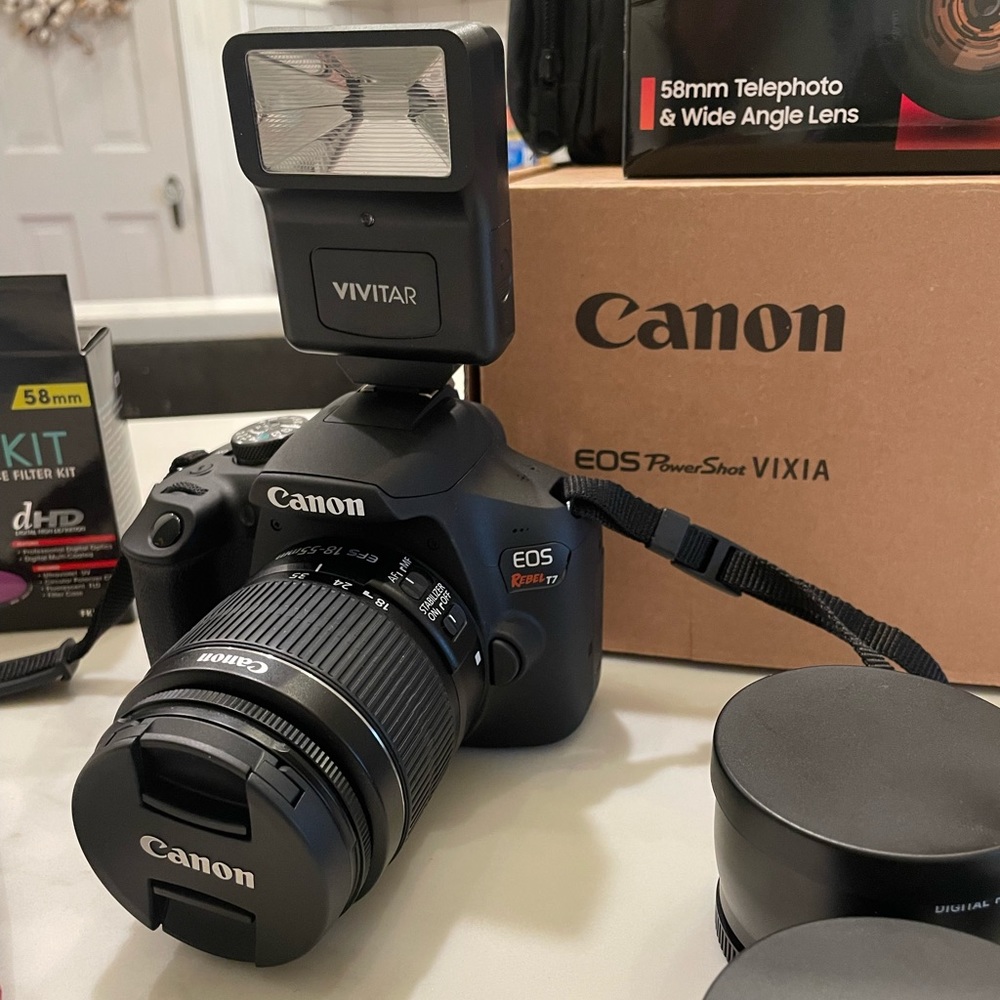 Canon EOS rebel T7